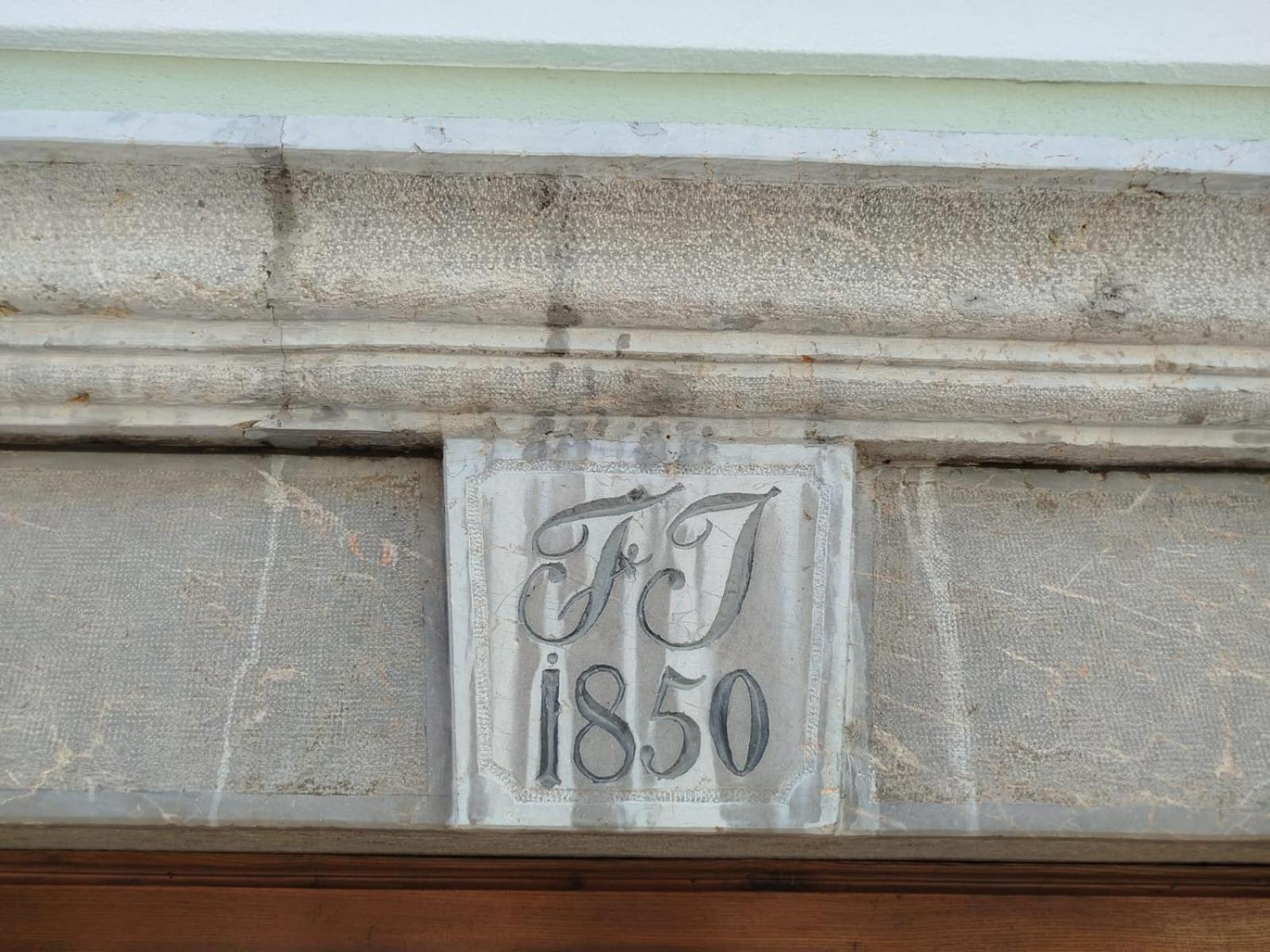 Apartma Mamut 1850 Kamnik Buitenkant foto
